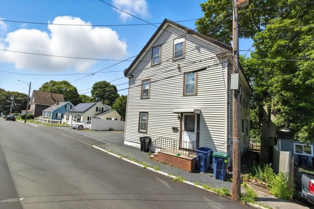 28 Bow St