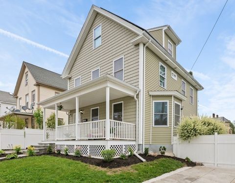 Photo of 31 Gibbon ST, Marlborough, MA 01752 (MLS # 73522988)