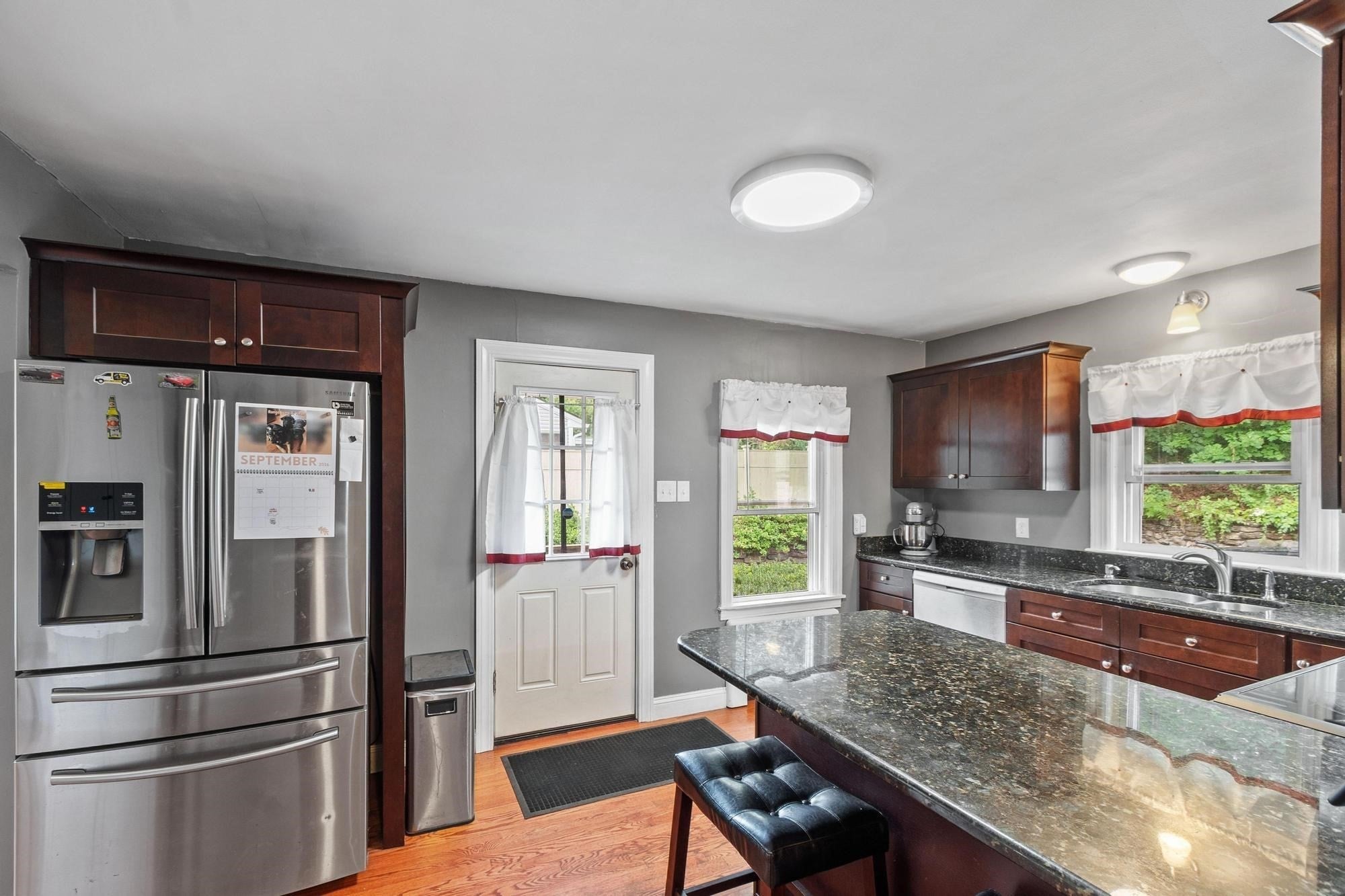 406 Lincoln St, Fitchburg, MA Photo #10