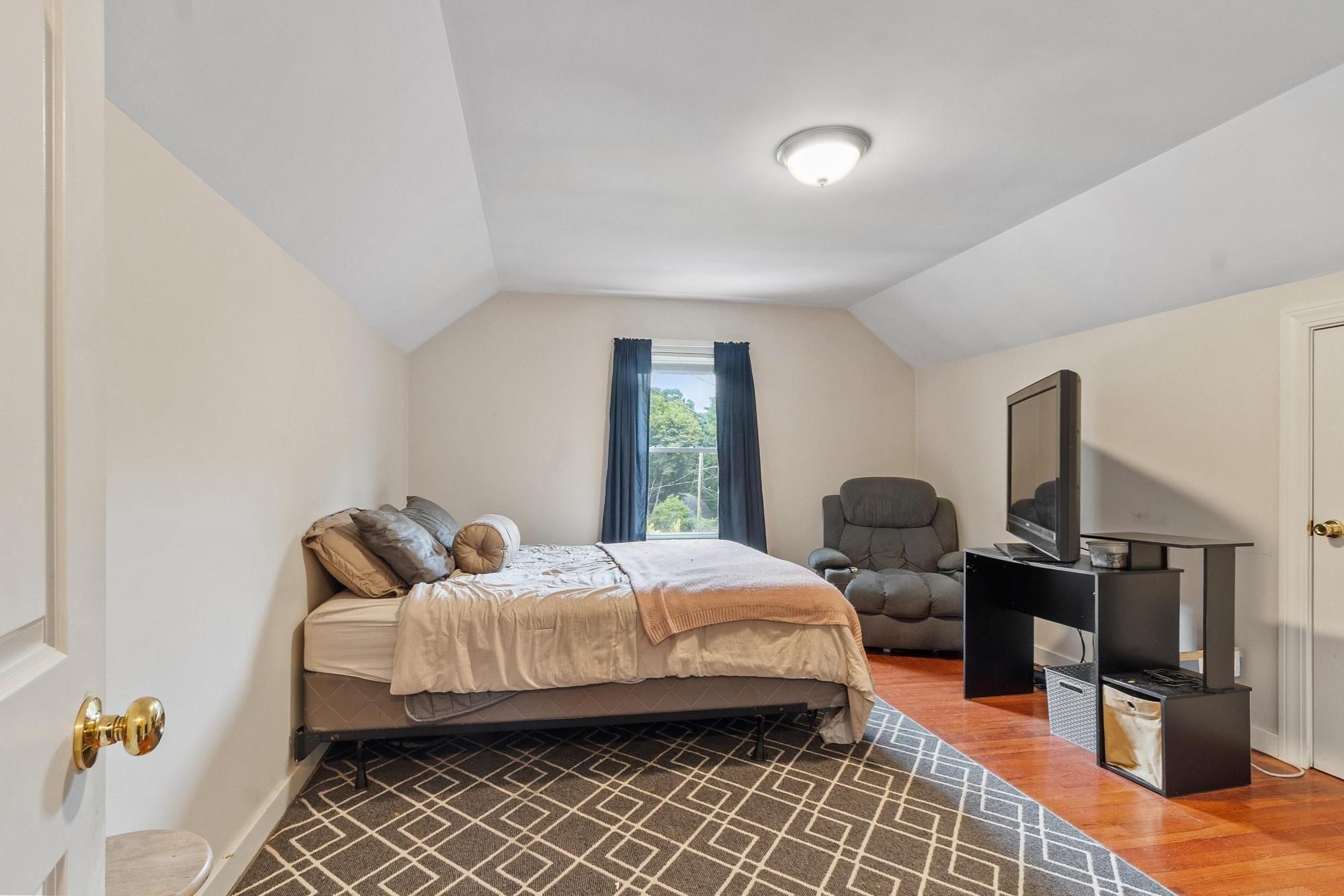 406 Lincoln St, Fitchburg, MA Photo #23