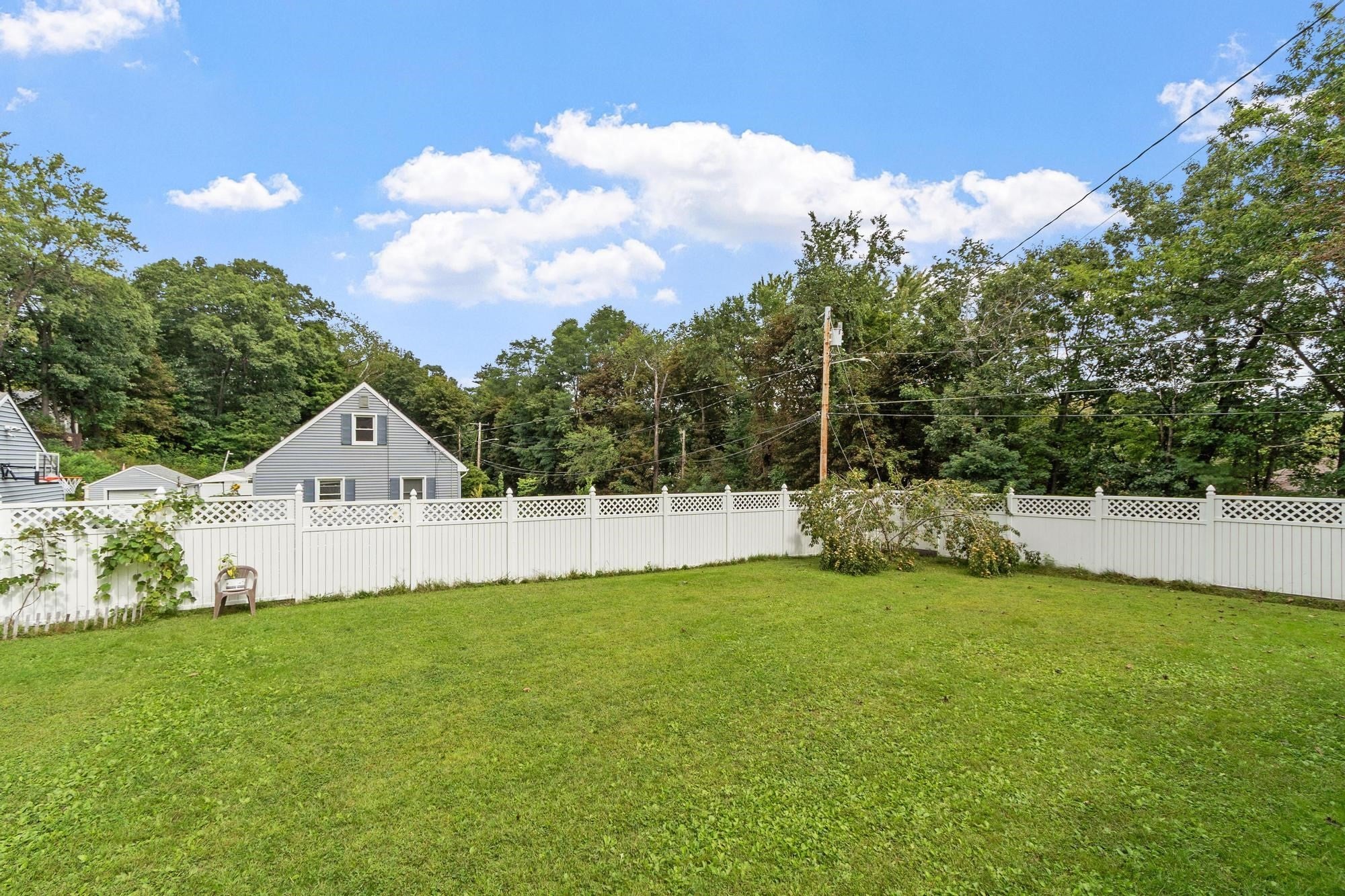 406 Lincoln St, Fitchburg, MA Photo #6