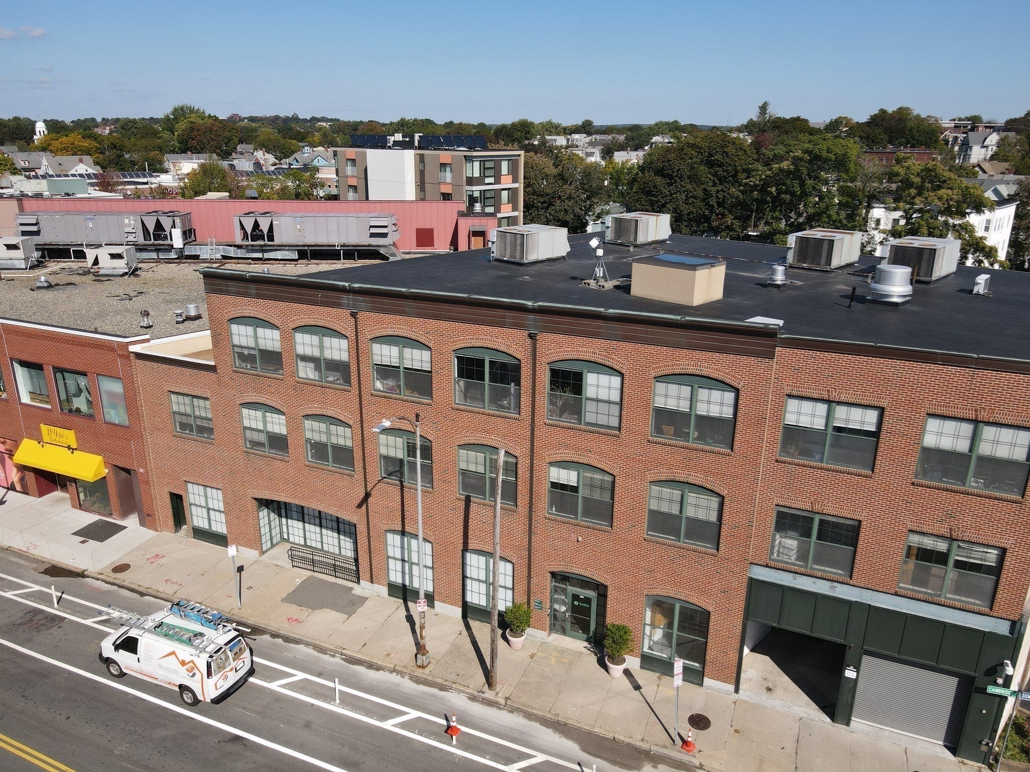 815 Somerville Ave