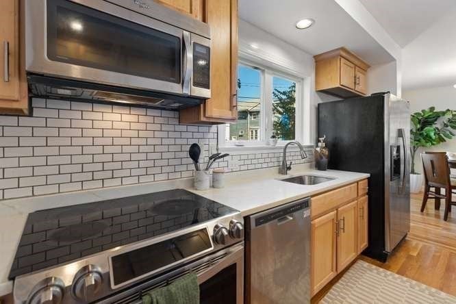 181 Cedar St #2, Somerville, MA Photo #8