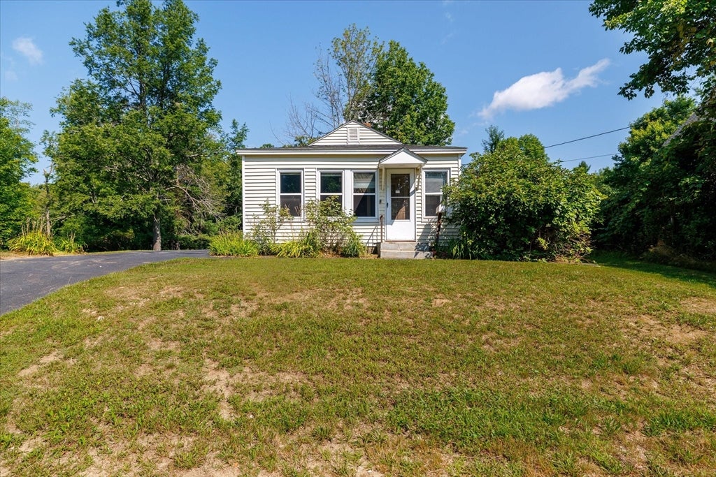 21 Munroe St
