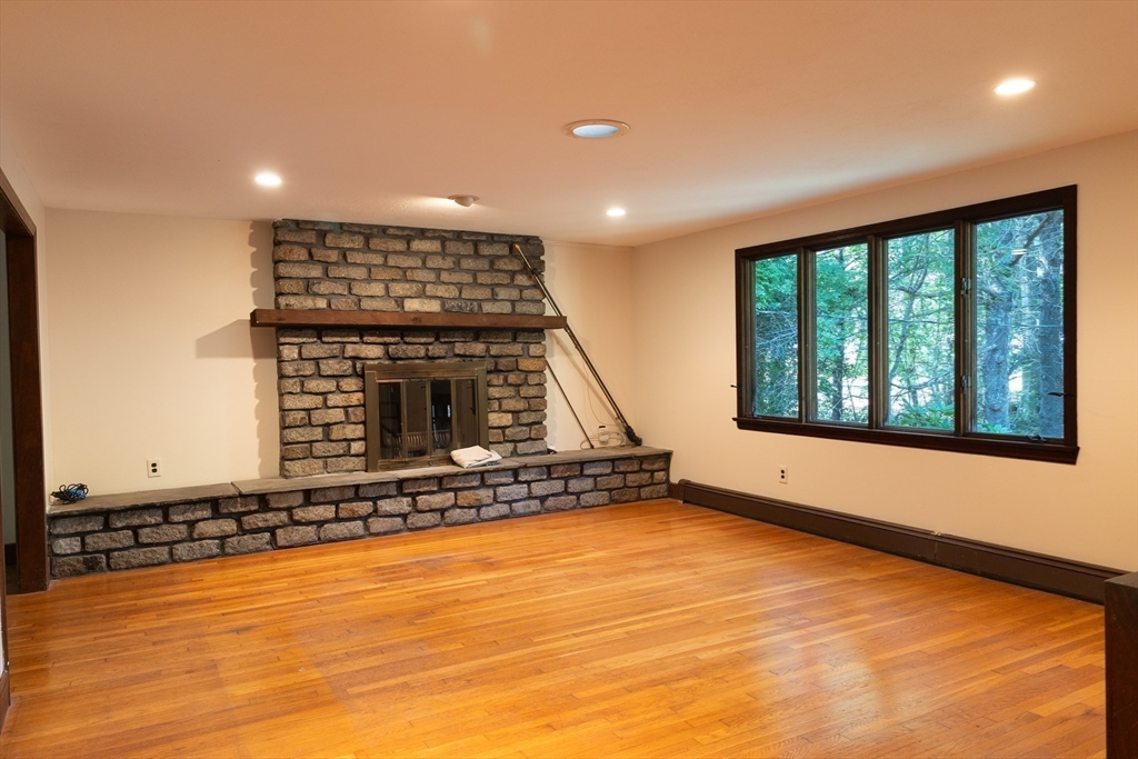 116 Old Forge Rd