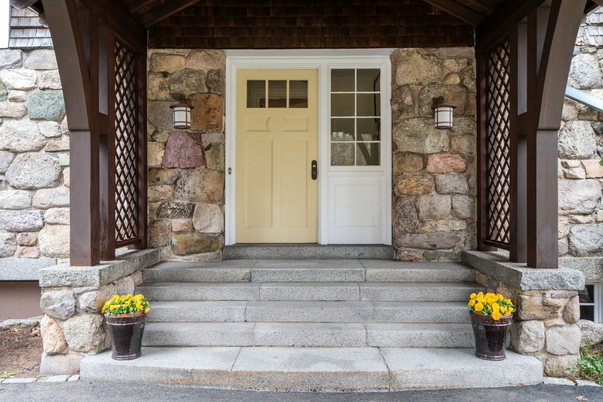650 Canton Ave