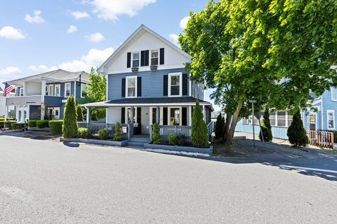 49 Bay St Hull MA 02045