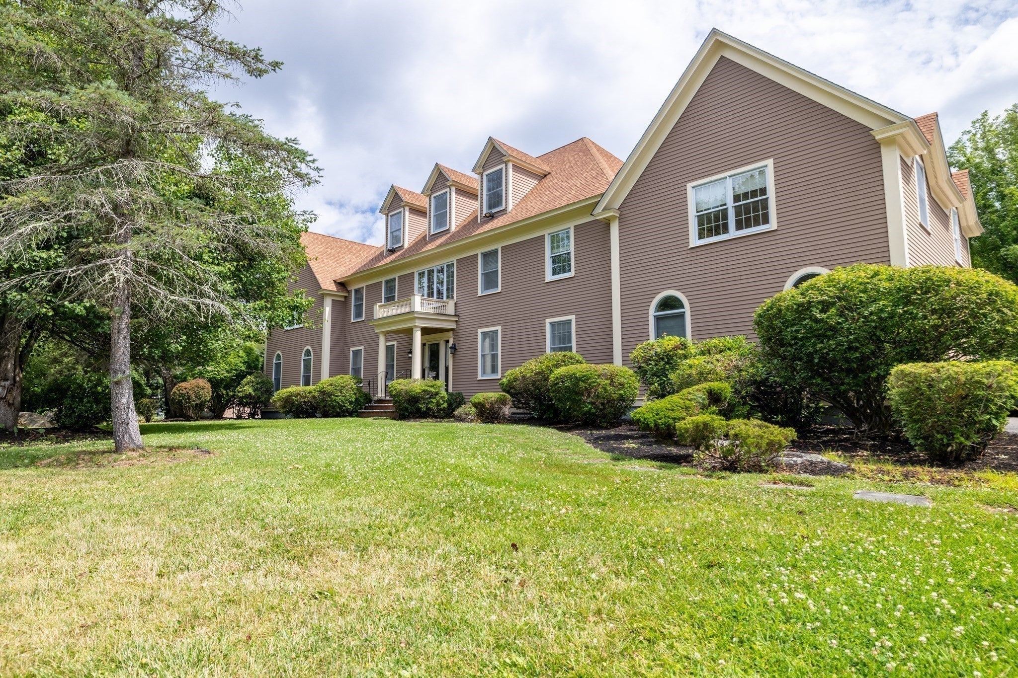 56 Holt Rd, Andover, MA Photo #1