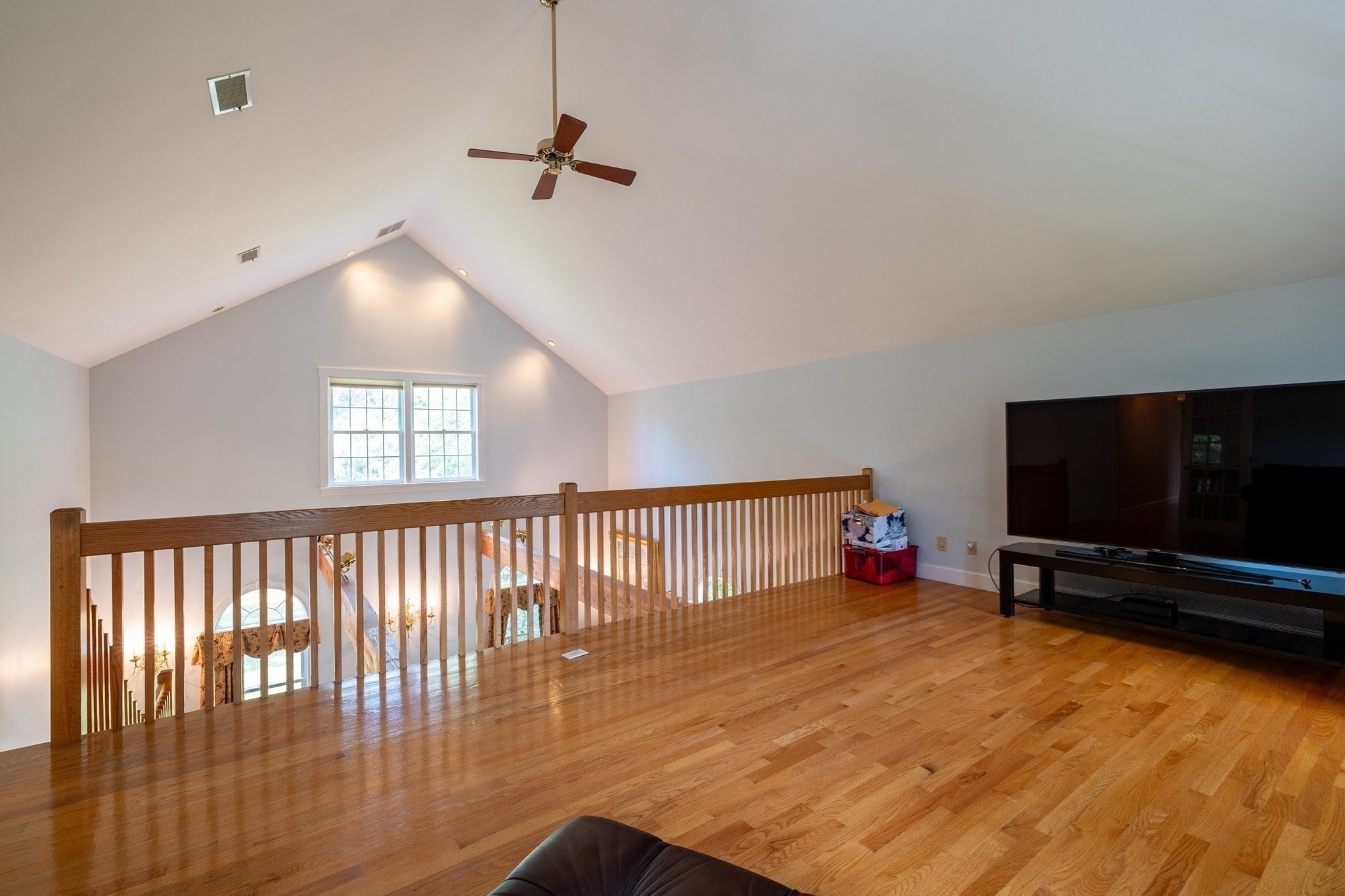 56 Holt Rd, Andover, MA Photo #21