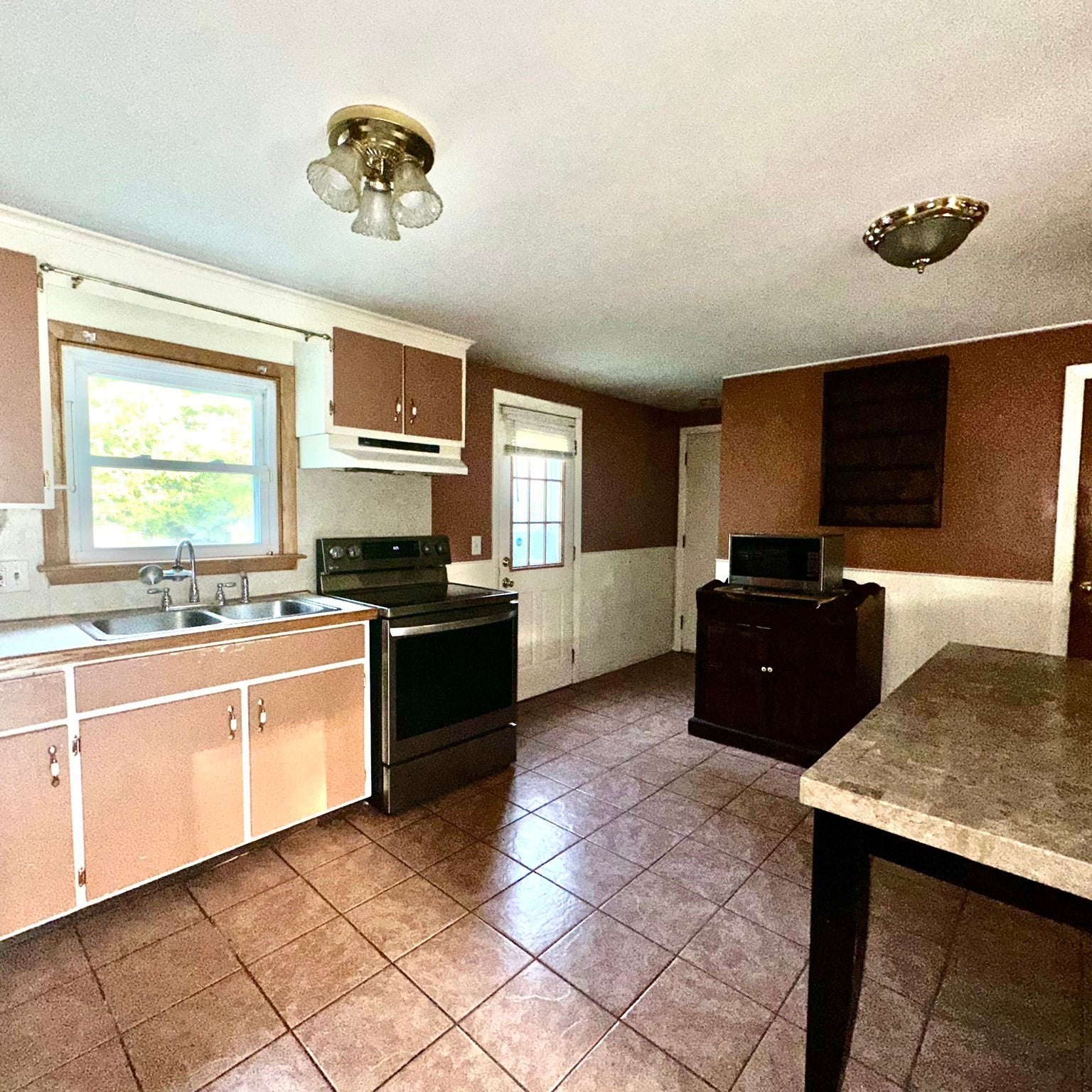 47 Thyme Ln, Springfield, MA Photo #7