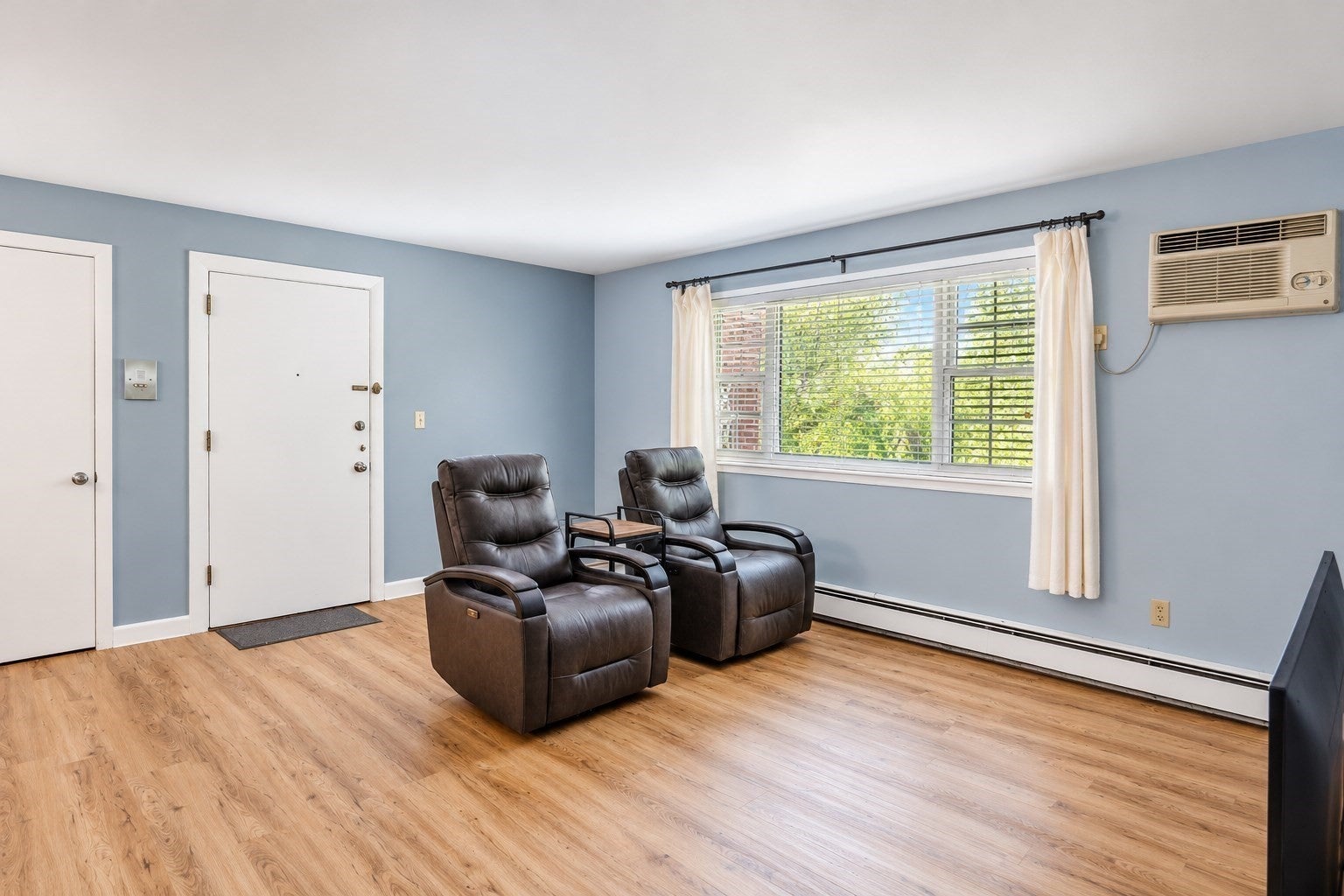 64 Jacqueline Rd 12