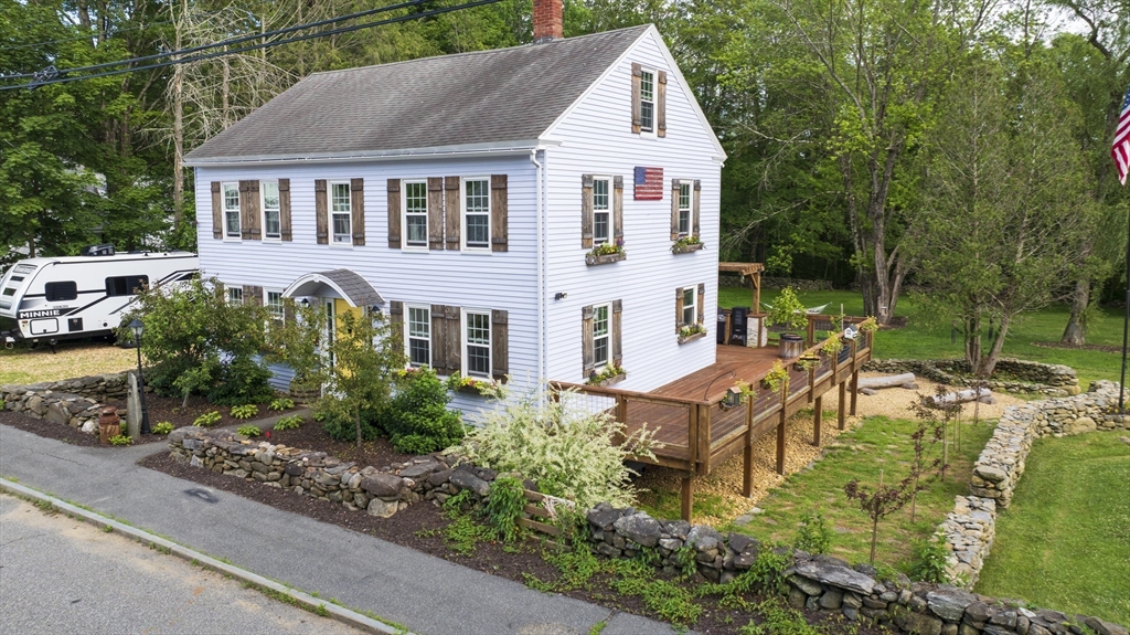 34 Ruggles Hill Rd