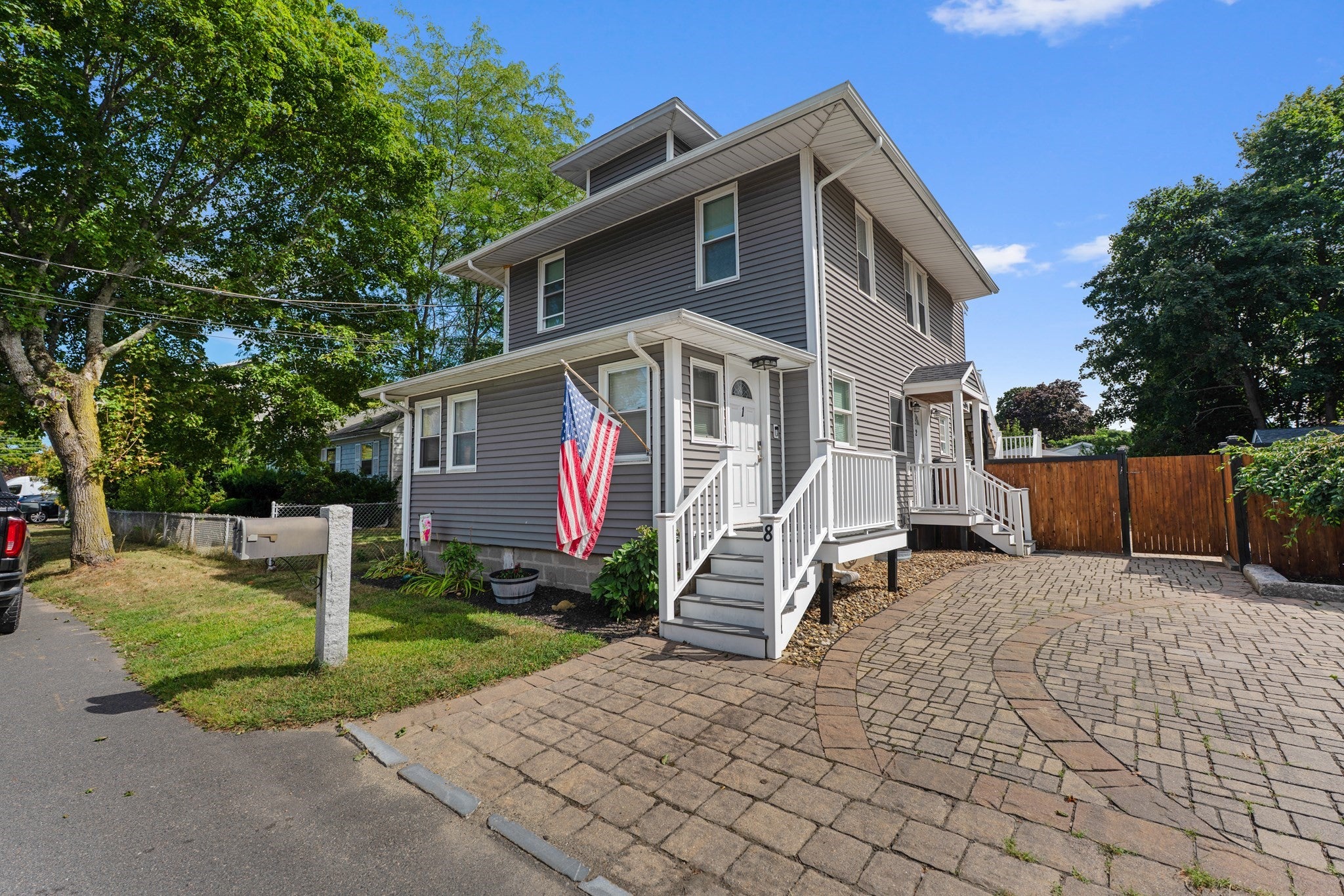8 Appleton ST #2, Danvers, MA Photo #1