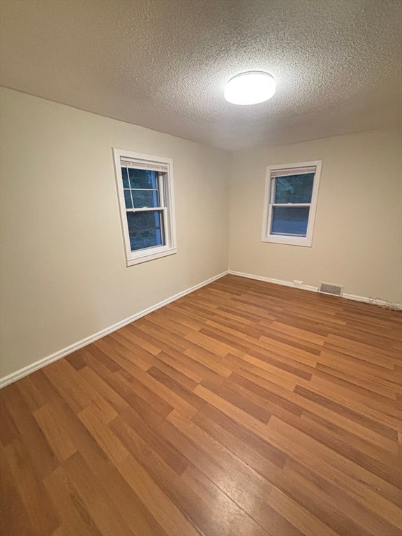 50 Oakdale Ave