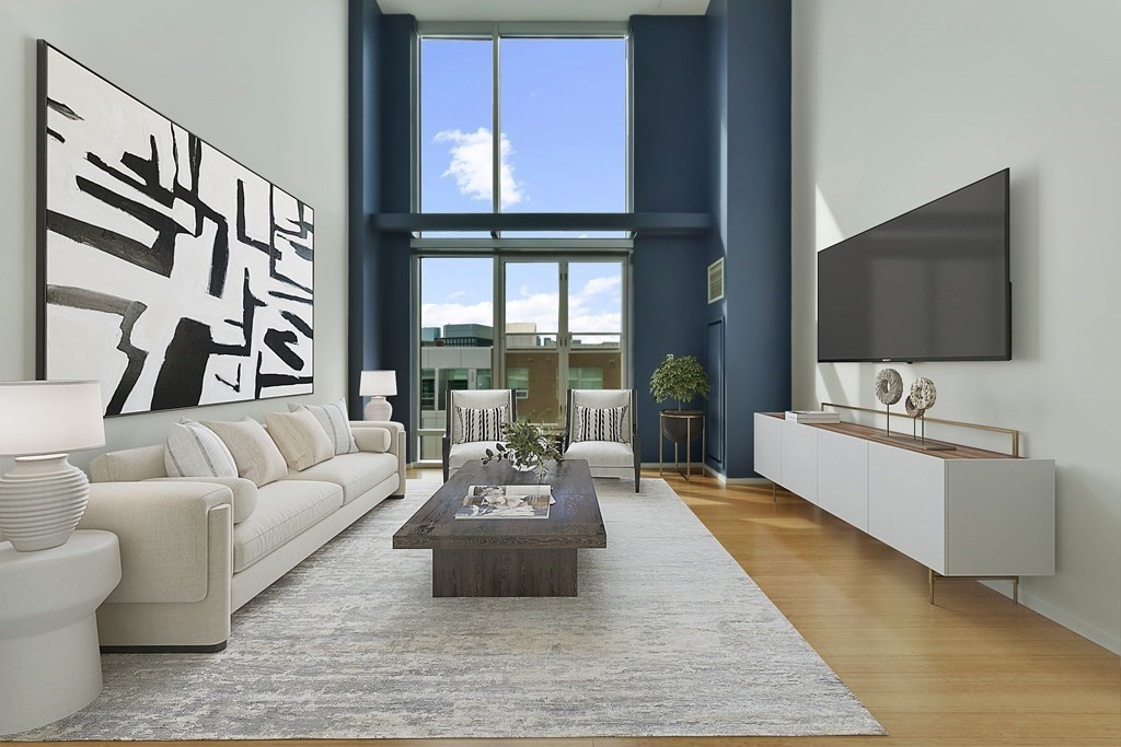 1 Earhart Street 719