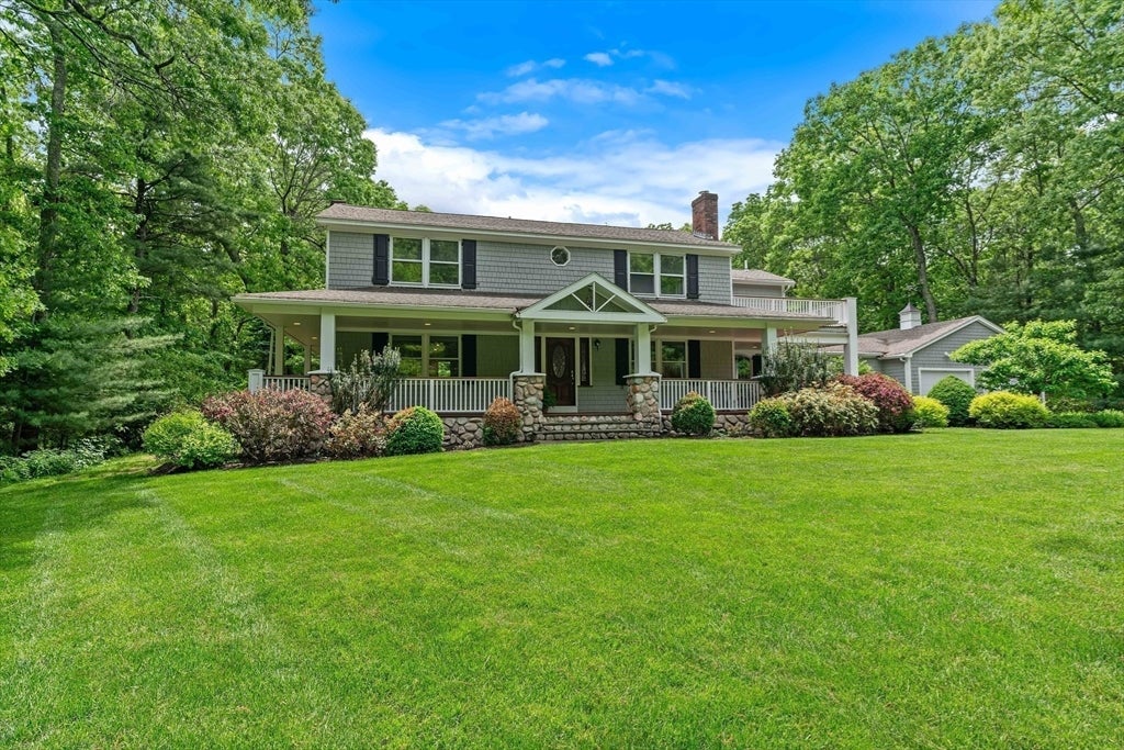 6 Brooks Hill Road