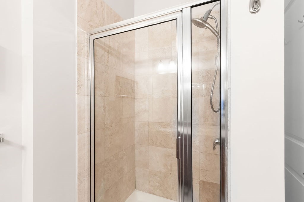 Westborough, Massachusetts 01581, United States, 2 Bedrooms Bedrooms, ,2 BathroomsBathrooms,Residential,Active,115027