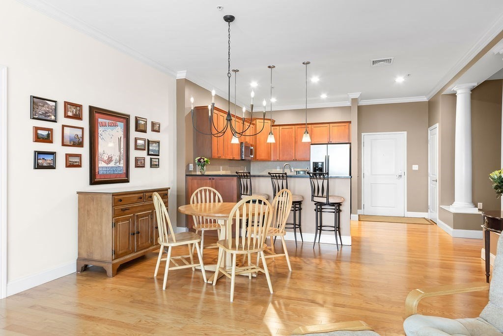 Westborough, Massachusetts 01581, United States, 2 Bedrooms Bedrooms, ,2 BathroomsBathrooms,Residential,Active,115027