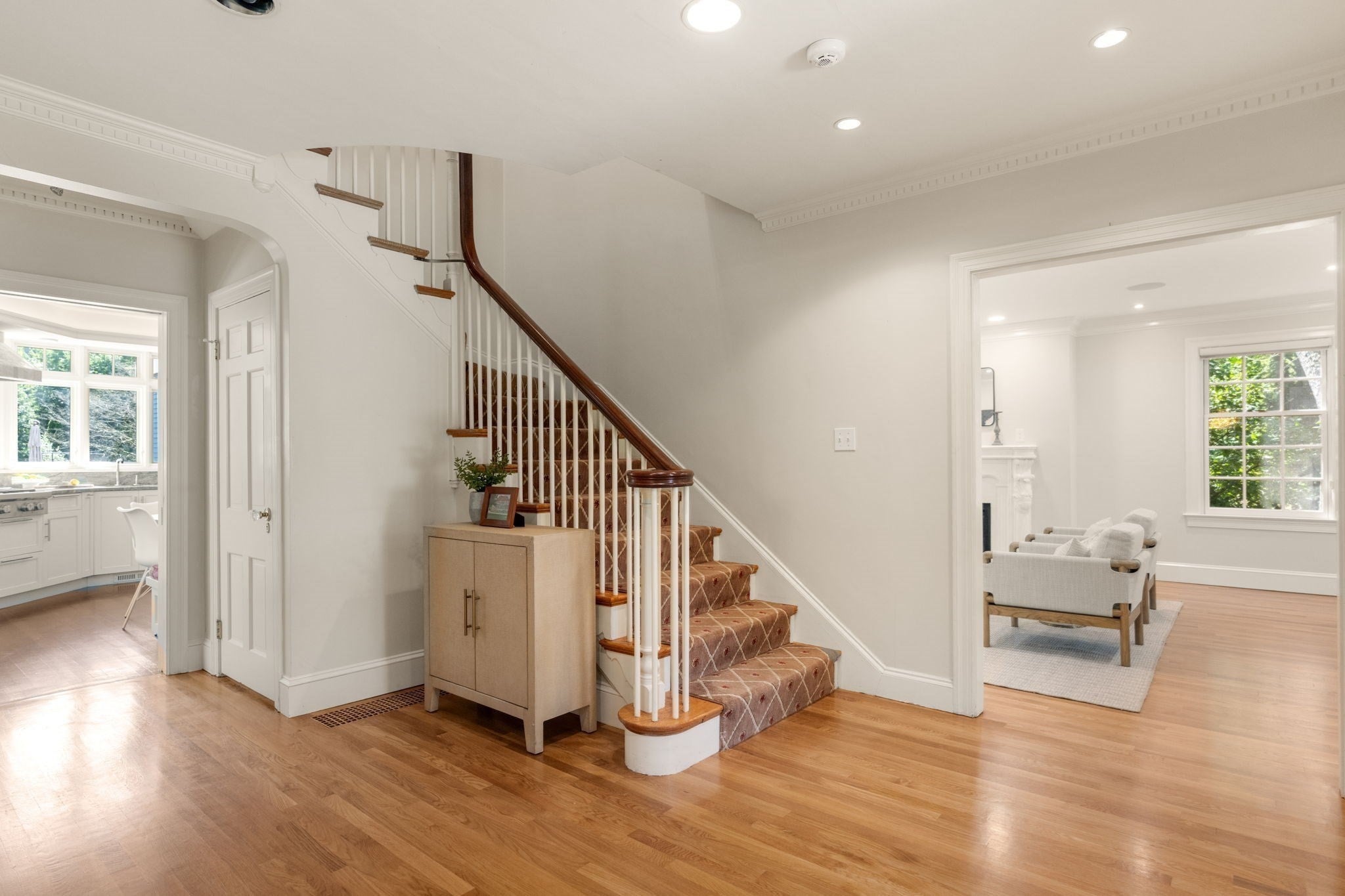 17 Glenoe Rd, Brookline MA 02467