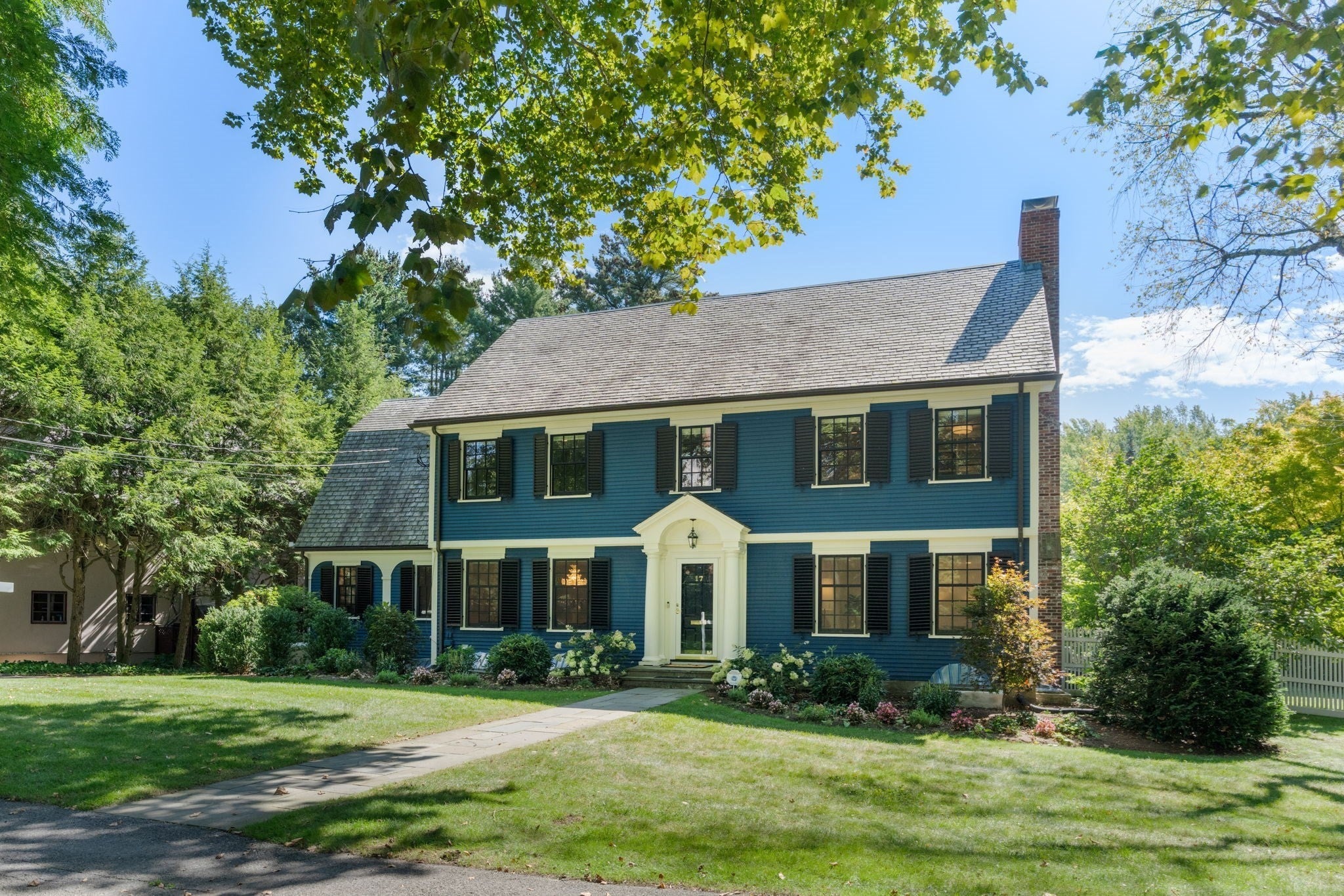 Photo of 17 Glenoe Rd, Brookline, MA