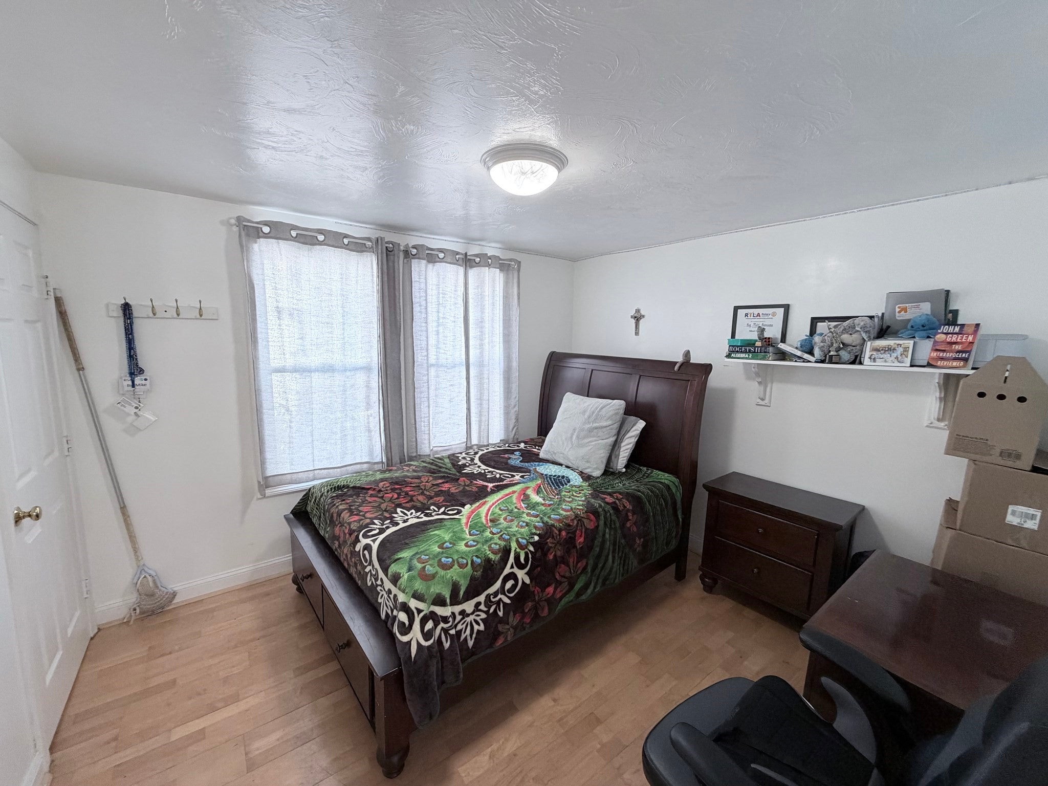 19 Pearl St, Clinton, MA Photo #11