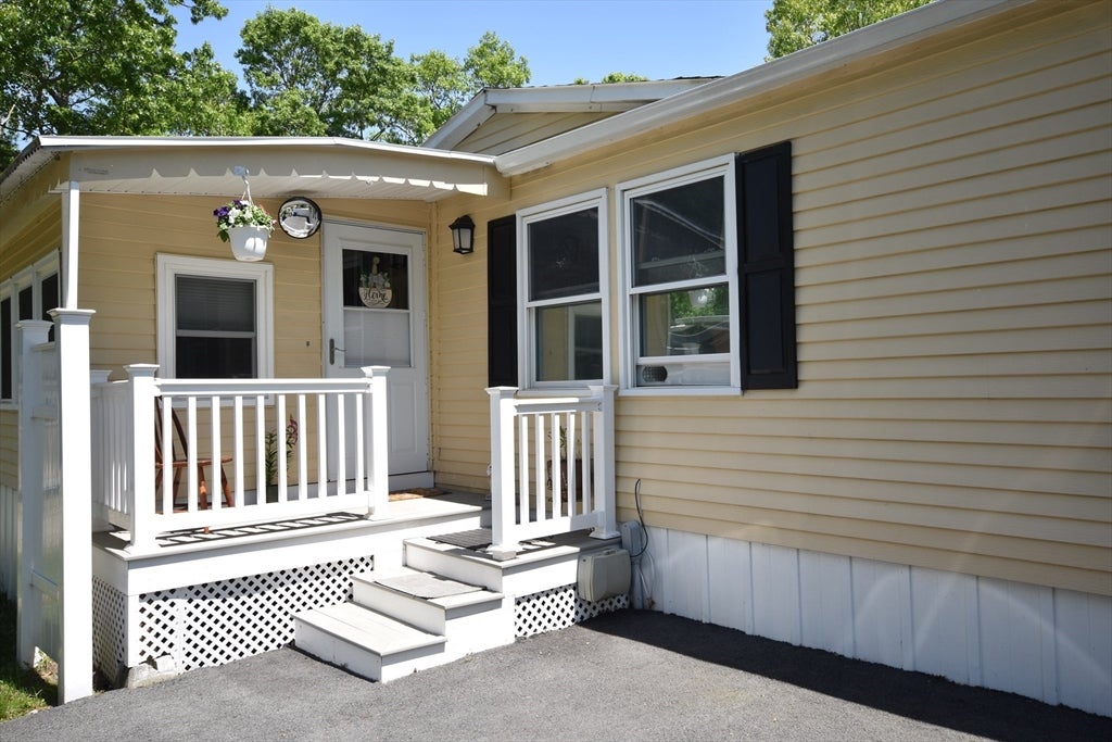 157 Windswept Rd