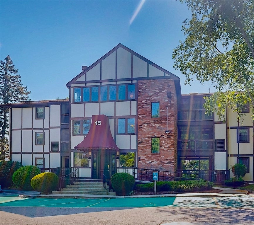 15 Thompson Dr #12, Randolph, MA Photo #11