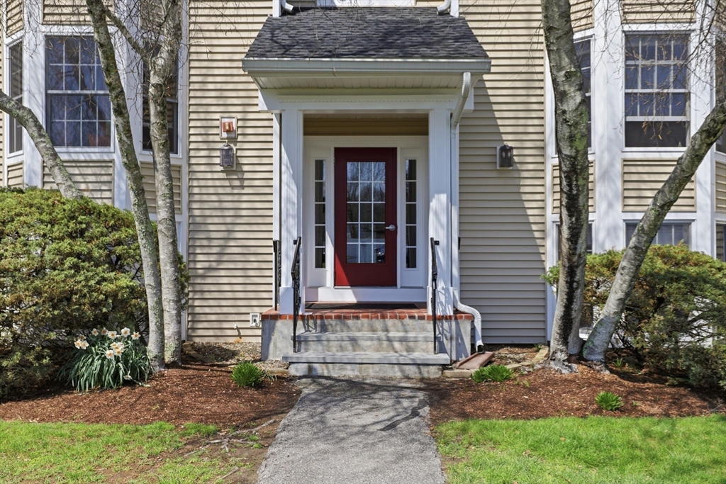 1606 Carrriage Ln 1606