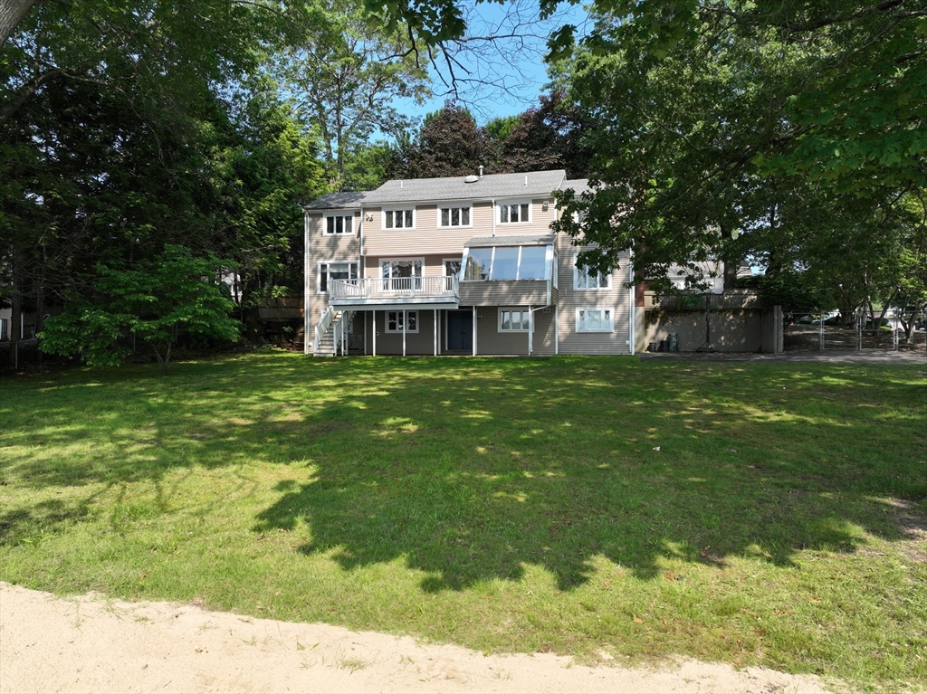 12 Williams St 1