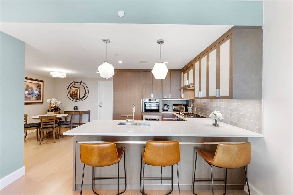 100 Lovejoy Wharf 9F