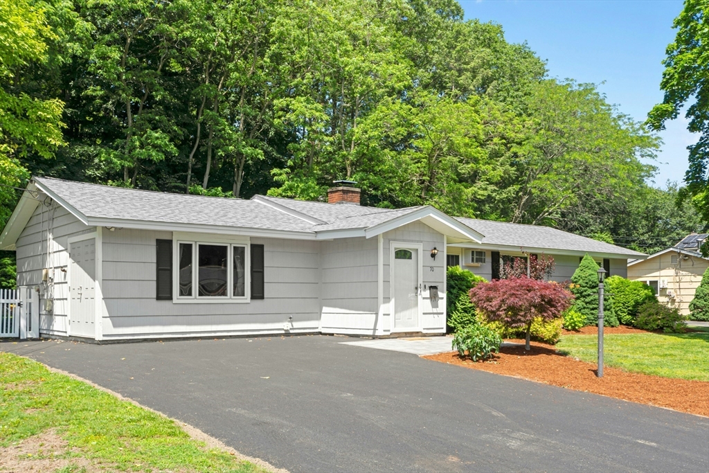70 Donna Rd