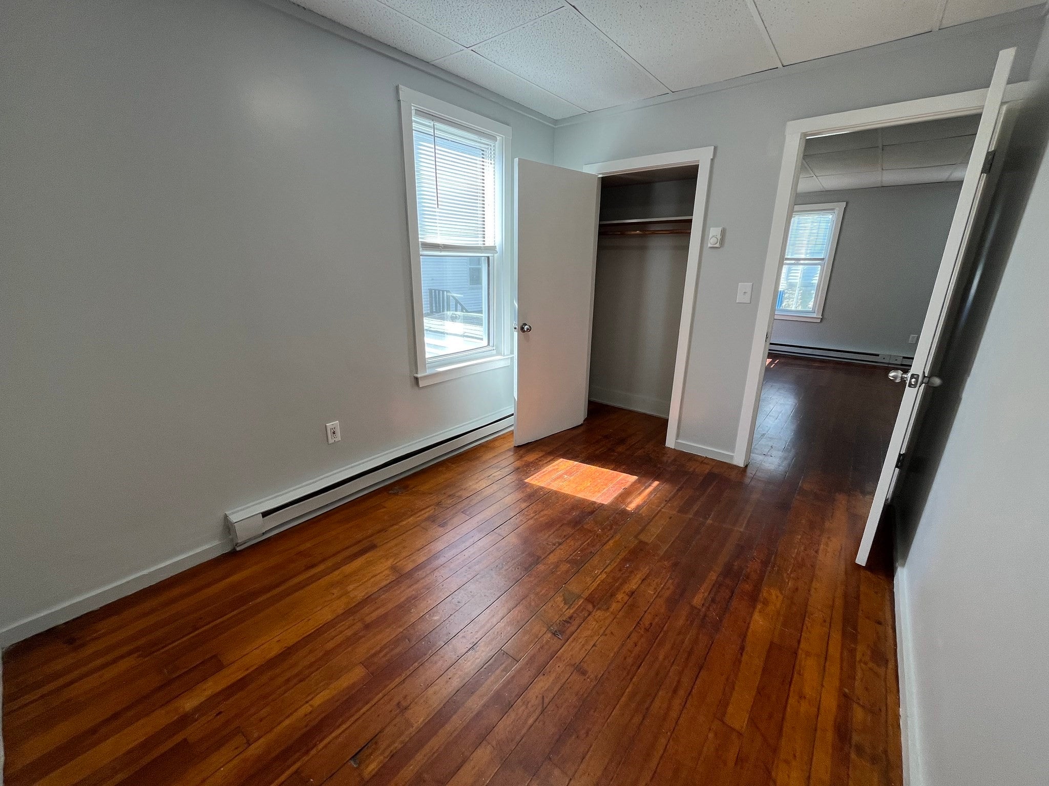 554 Plymouth Ave 1R