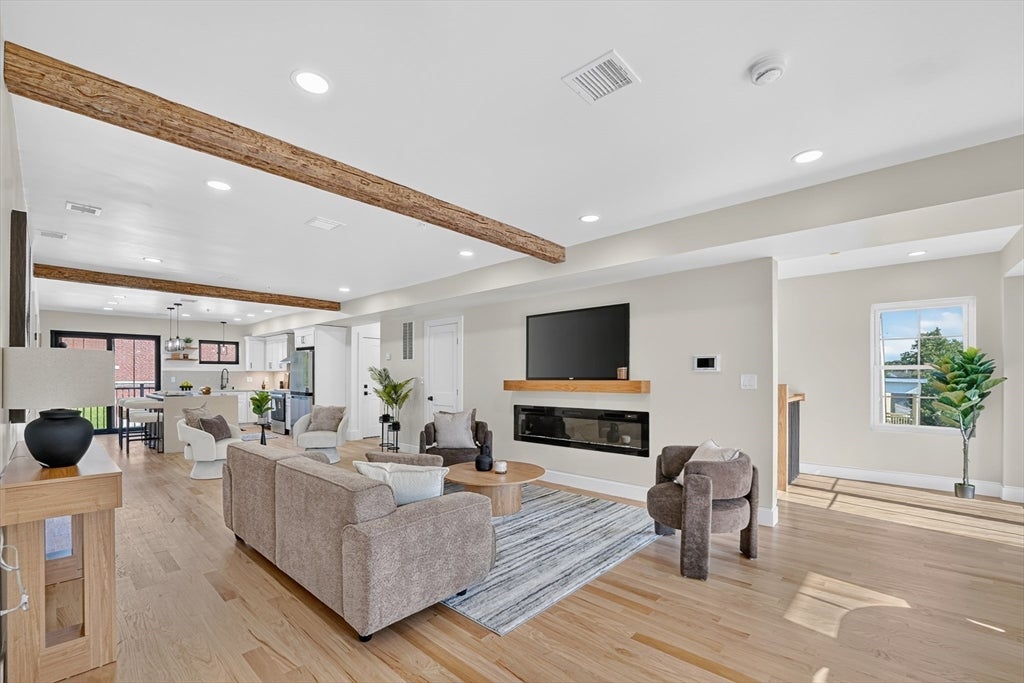 64 Nelson St #4, Boston, MA Photo #1