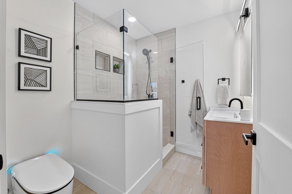 64 Nelson St #4, Boston, MA Photo #12