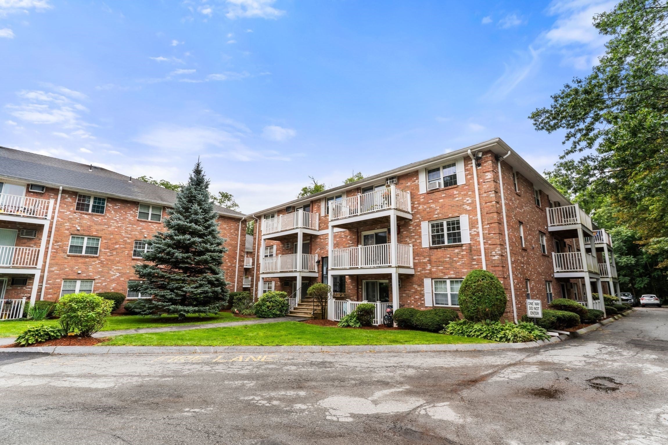 10 Karen Cir #14, Billerica, MA Photo #20