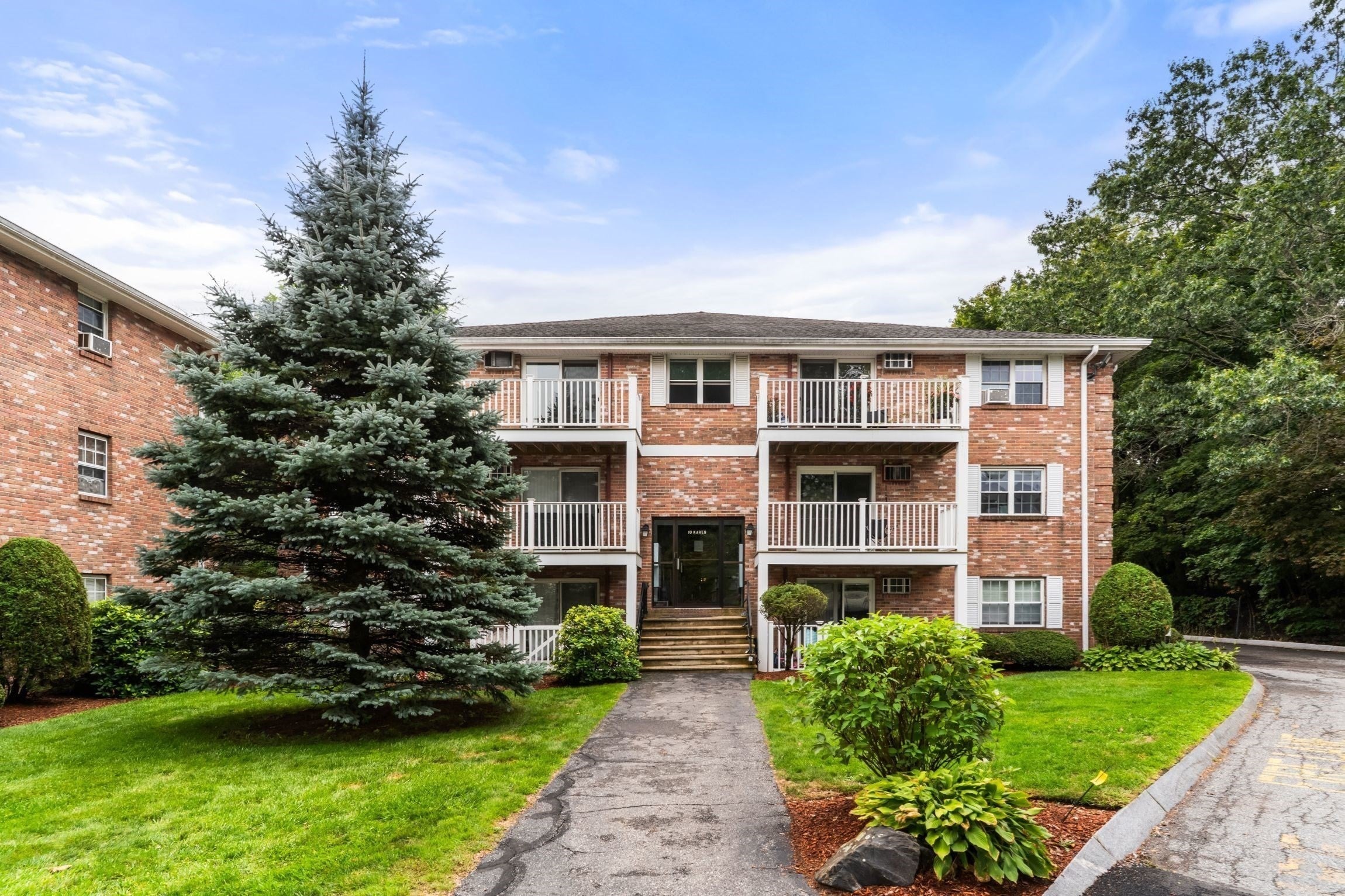 10 Karen Cir #14, Billerica, MA Photo #19