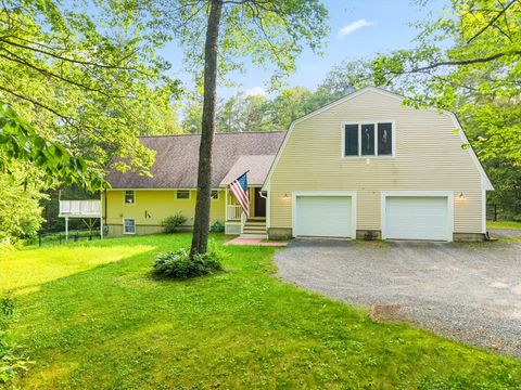 219 West St New Salem MA 01355
