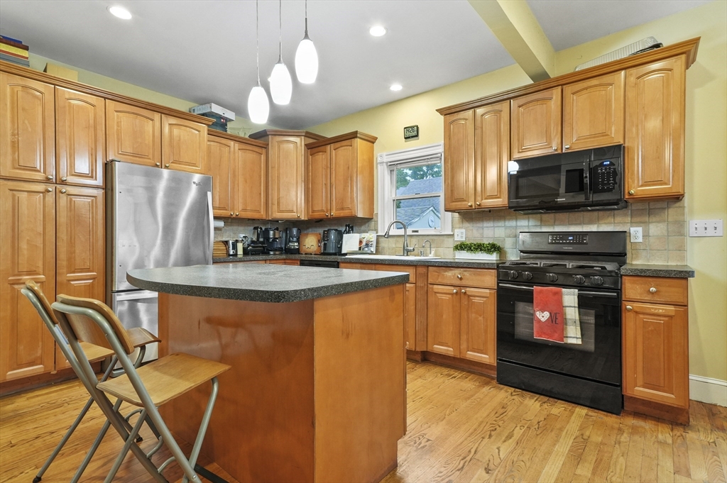 135 Grove Street 135