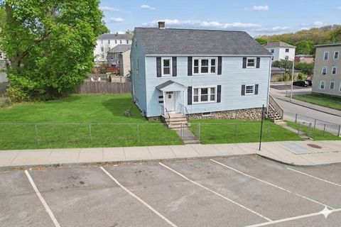 Photo of 109 Hamilton Street, Worcester, MA 01604 (MLS # 73519119)