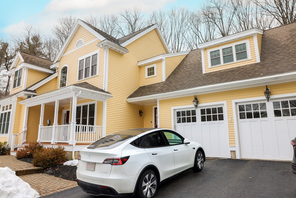 124 Peach Tree Ln