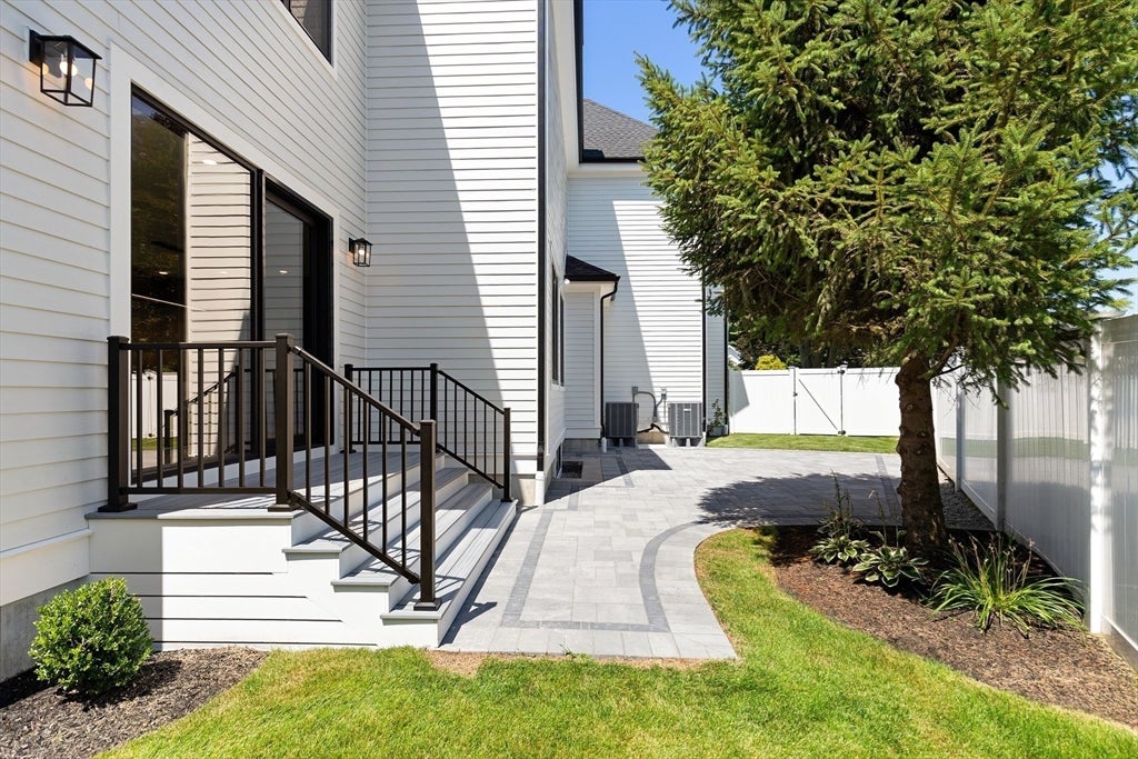 21 Winslow Rd, Needham, MA, 21 Winslow Rd, Needham, MA Photo #23