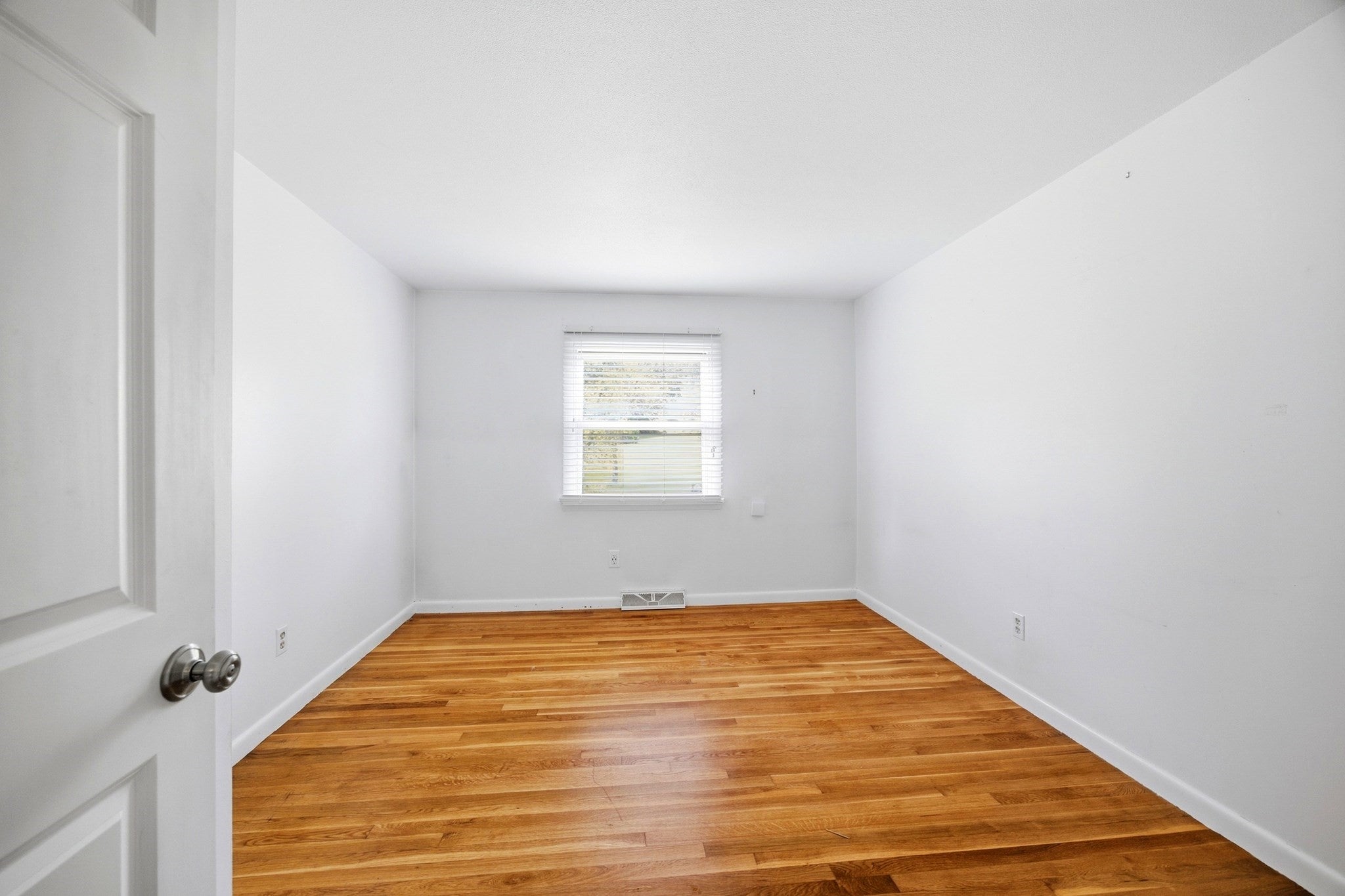 15 Edison Dr, South Hadley, MA, 15 Edison Dr, South Hadley, MA Photo #30