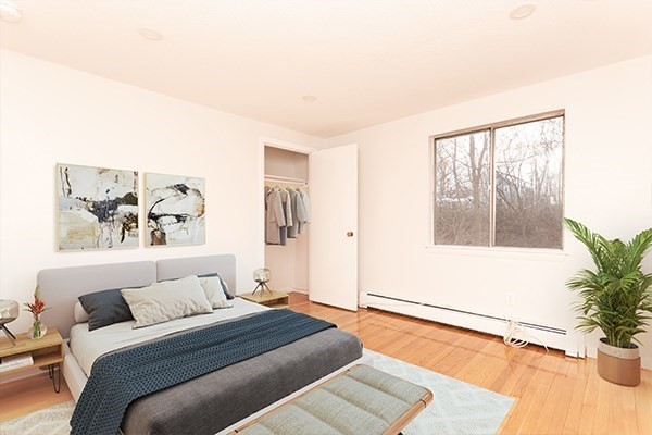 40R Stone St R3