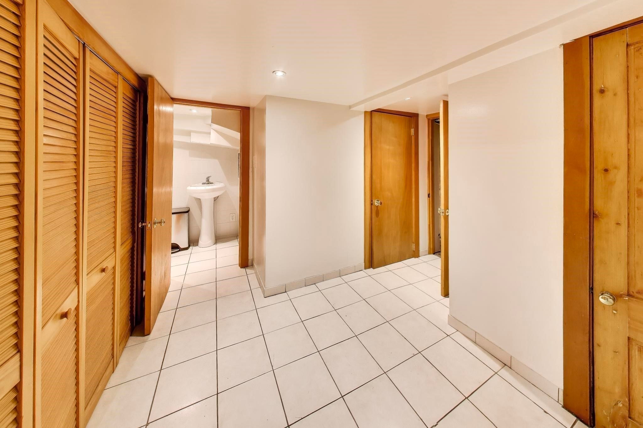 108 Auburn ST #108, Cambridge, MA Photo #25