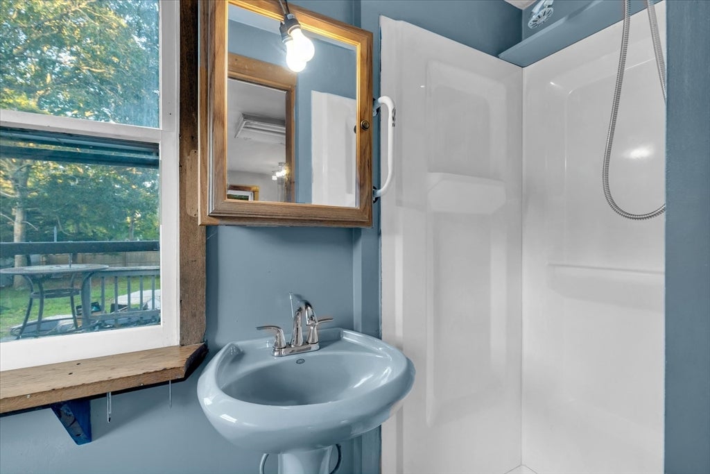 198 Bristol Ave, Barnstable, MA, 198 Bristol Ave, Barnstable, MA Photo #13