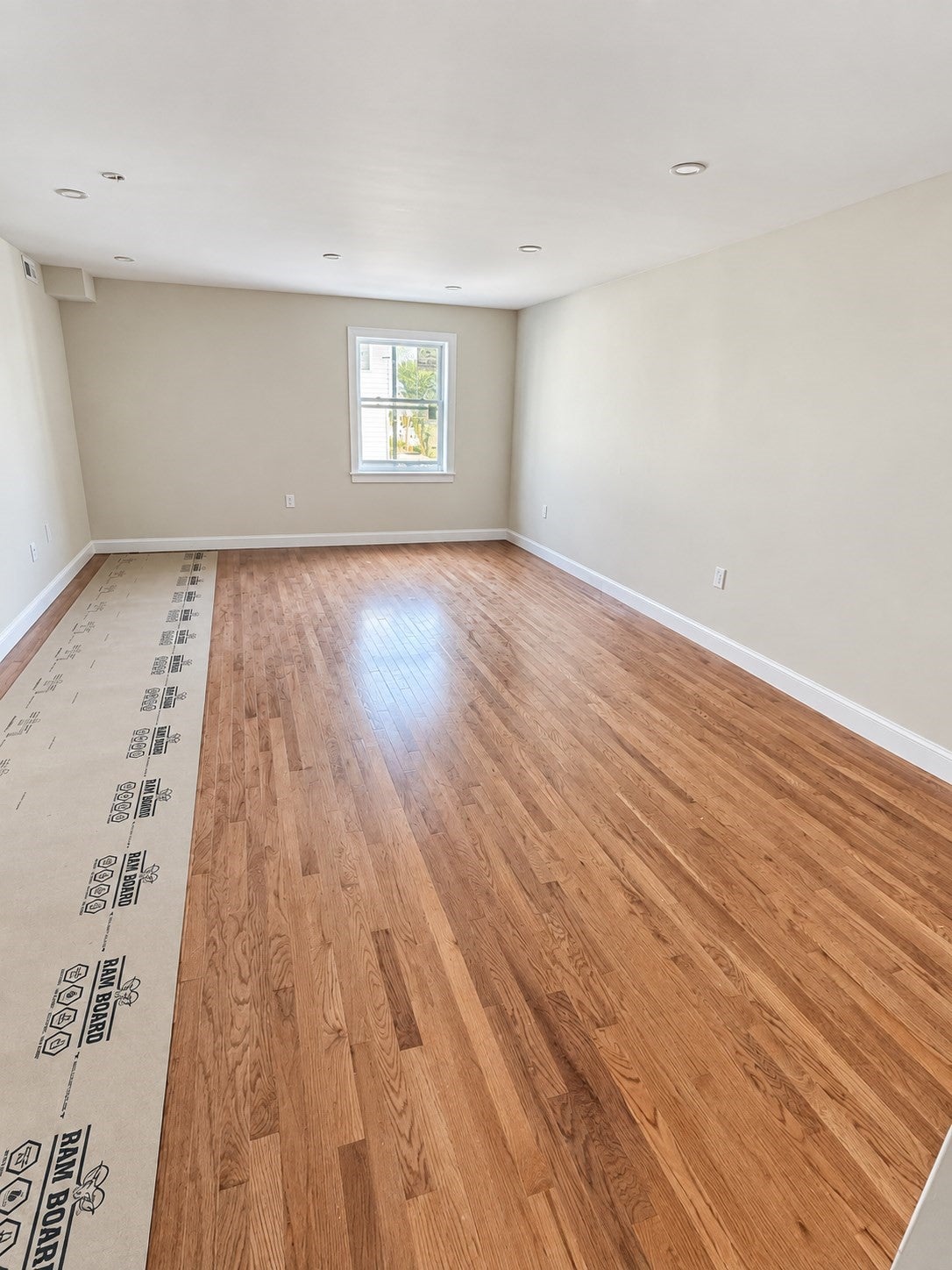 926 Broadway #3, Chelsea, MA, 926 Broadway #3, Chelsea, MA Photo #4