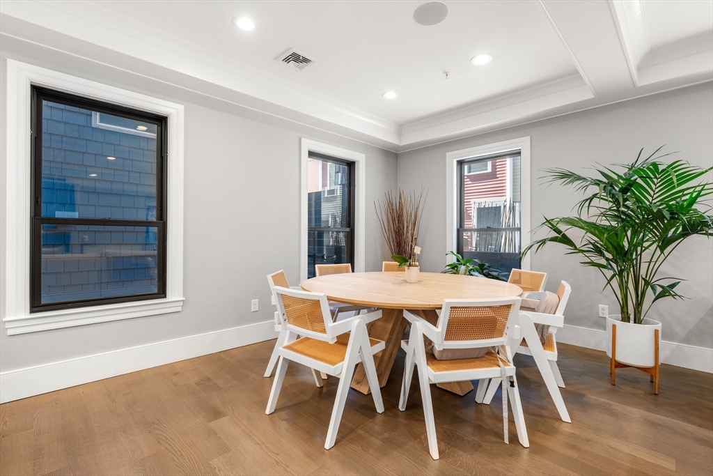 377 W 1st St #2, Boston, MA Photo #8