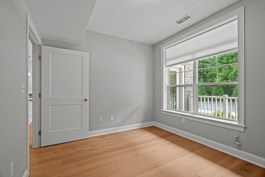 635 Old Post Road #109, Sharon, MA, 635 Old Post Road #109, Sharon, MA Photo #23