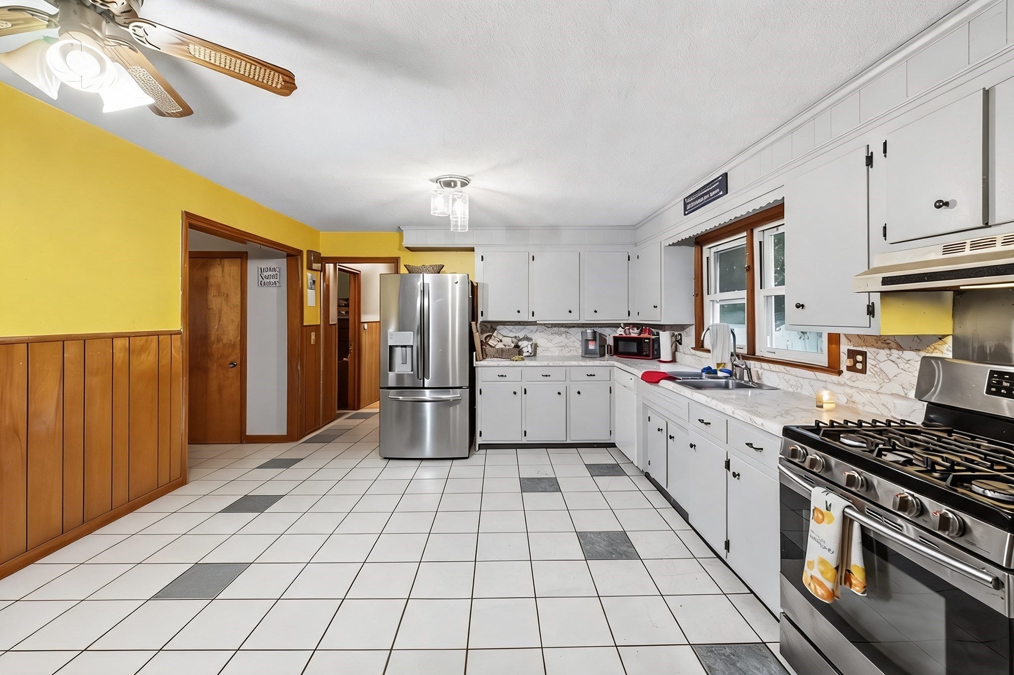 21 Cranton Avenue, Groveland, MA, 21 Cranton Avenue, Groveland, MA Photo #6