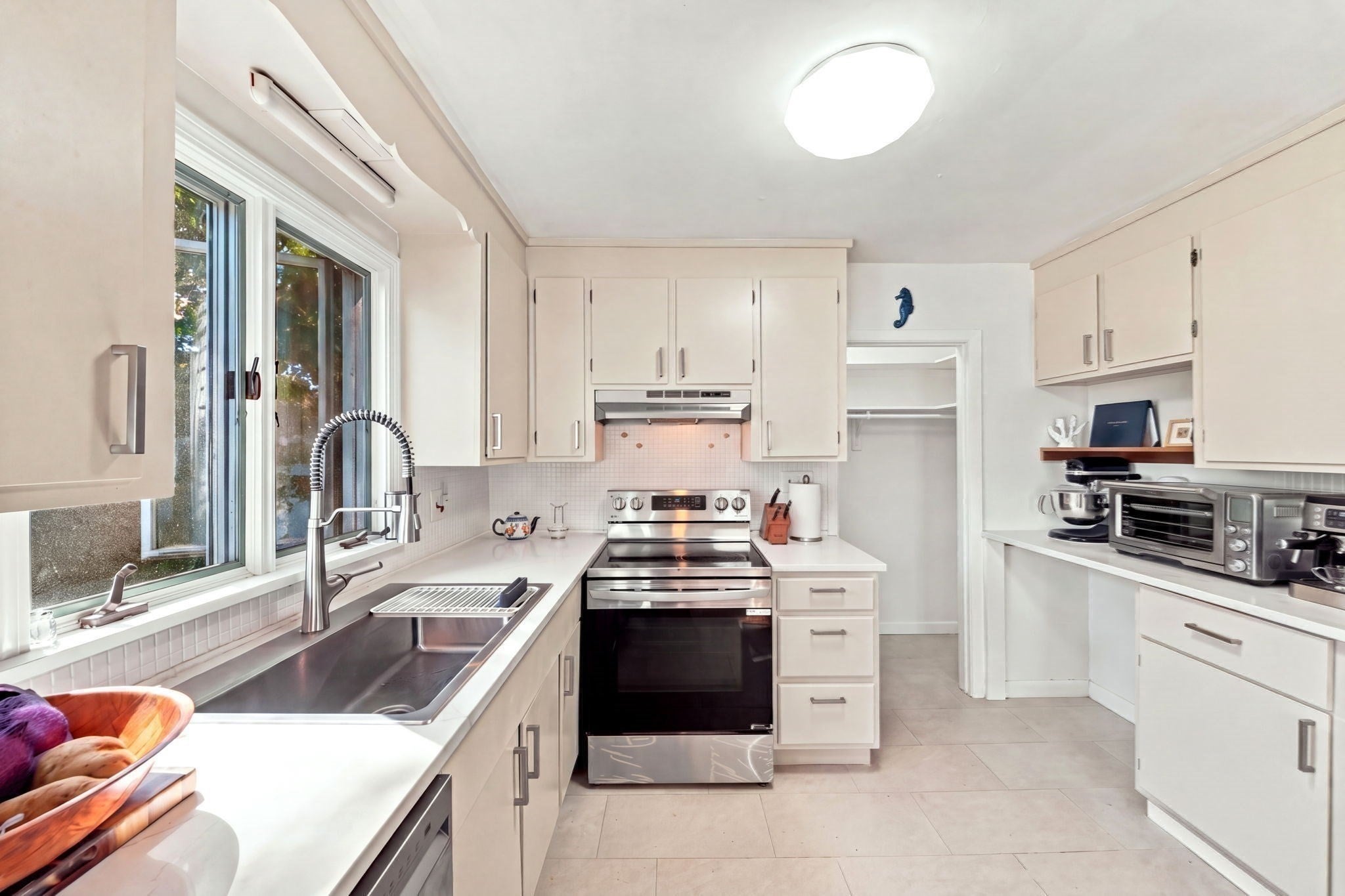 6 Alice Street, Revere, MA Photo #10